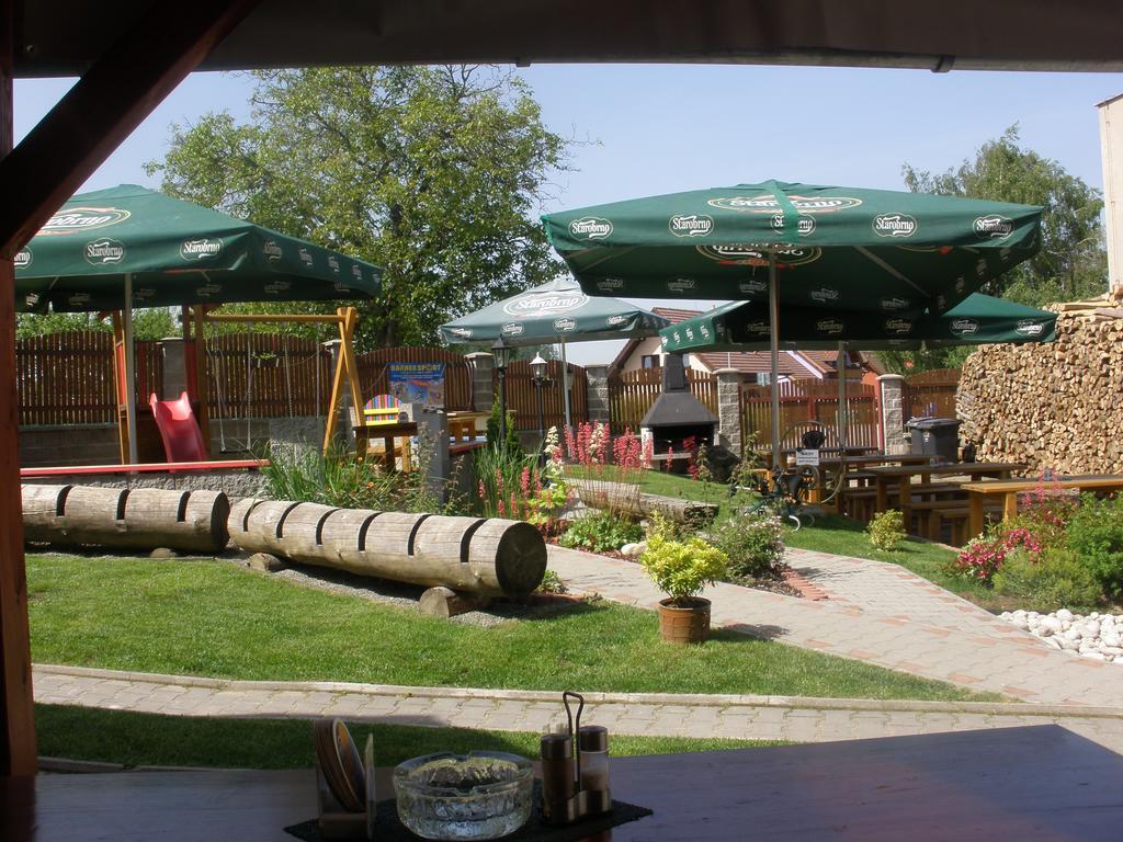 Penzion Rakovec Bukovinka Bagian luar foto